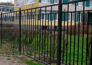 Забор секционный из профильных труб - Металлоконструкции и металлоизделия на заказ "Фирма Сплав"